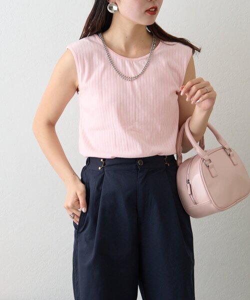 CIAOPANIC TYPY（チャオパニックティピー）の「【販売枚数13万枚突破!!】＜抗菌防臭＞2WAY配色タンクトップ（タンクトップ・レディース・イエロー/ピンク/オリーブ/オレンジ/サックスブルー/グレー系その他/キャメル/ホワイト/チャコールグレー/ブラック/グリーン/ブルー/ブラウン/レッド/ローズ/ブルー系その他/ベージュ/ブラウン系その他2・ONE SIZE）」の19枚目の写真