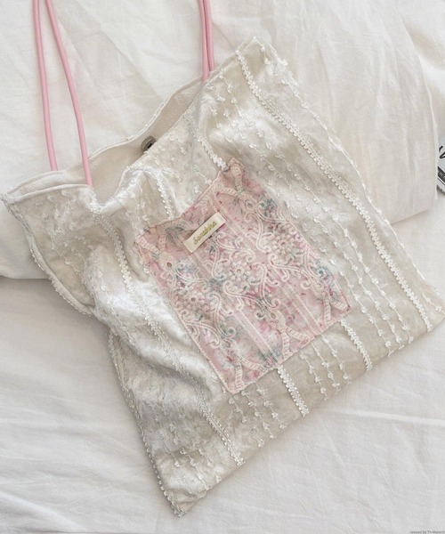 VIBGYOR(ヴィブジョー)の「Liaa/ベロア レース 刺繍 トートバッグ A18553(トートバッグ・レディース・その他4/その他1/その他2/その他3/その他8/その他10/その他6/その他7/その他9・FREE)」の10枚目の写真