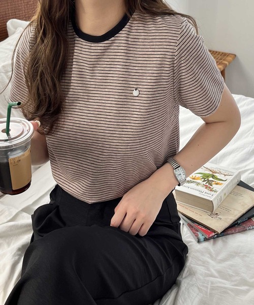 nelliy.（ネルリー）の「プレート付ボーダー配色リンガーＴシャツ（Tシャツ/カットソー・レディース・ネイビー/ベージュ/ブラック・LARGE/MEDIUM）」の14枚目の写真