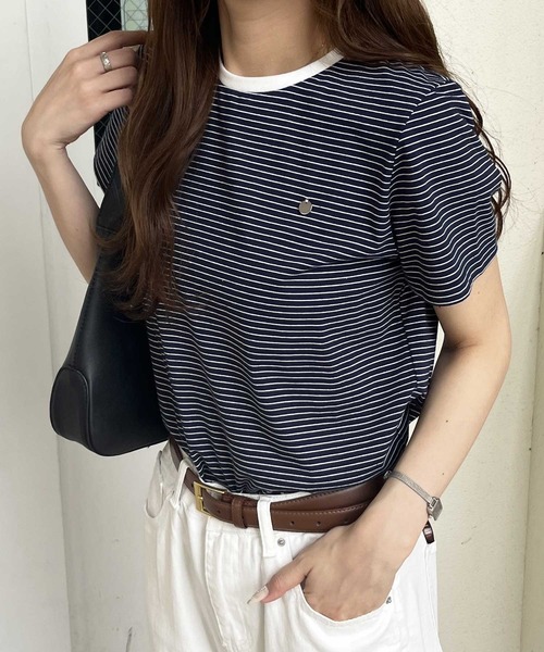 nelliy.（ネルリー）の「プレート付ボーダー配色リンガーＴシャツ（Tシャツ/カットソー・レディース・ネイビー/ベージュ/ブラック・LARGE/MEDIUM）」の18枚目の写真