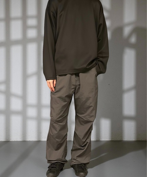 Burner(バーナー)の「パラシュートミリタリーパンツ(その他パンツ・メンズ・ブラック/チャコールグレー/ベージュ/イエロー/ダークベージュ/カーキオリーブ/グレイッシュブルー・マルチサイズ)」の2枚目の写真