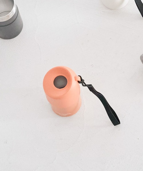 LAKOLE（ラコレ）の「＜累計販売40万本!!＞【保冷保温】ペットボトルホルダー5S[取扱店舗限定] /286292（水筒・レディース・グレー/オレンジ/ライトグリーン/ブラック/アイボリー・FREE）」の8枚目の写真