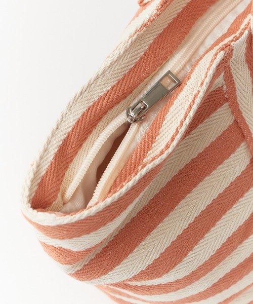 ROOPTOKYO(ループトウキョウ)の「Marine style striped tote bag / マリンテイストストライプトートバッグ(トートバッグ・レディース・オレンジ/ベージュ・FREE)」の5枚目の写真