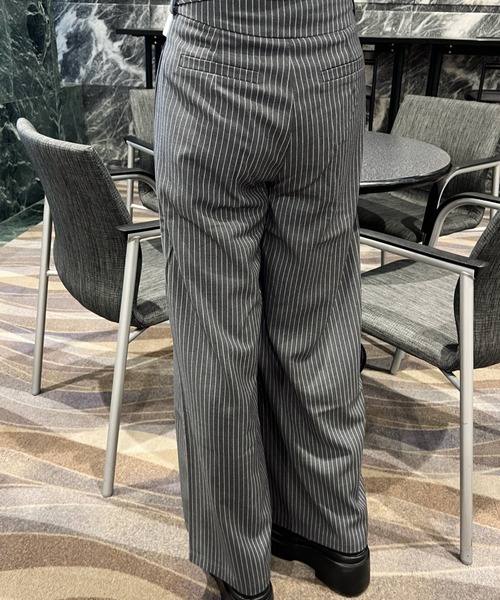 SOLA(ソラ)の「ウエスト折り返しストライプパンツ/Waist Folded Stripe Pants(その他パンツ・レディース・グレー/ブルー・SMALL/MEDIUM)」の6枚目の写真