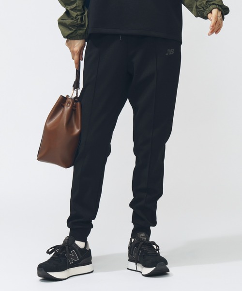 NEW BALANCE(ニューバランス)の「【別注】ニューバランス New Balance THE CITY ジョガーパンツ 限定コラボ(その他パンツ・レディース・ブラウン/ブラック/ベージュ・S/M/L/XL)」の2枚目の写真