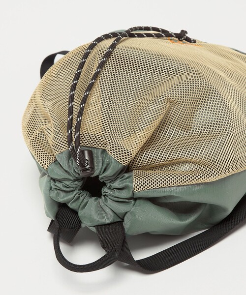 green label relaxing(グリーンレーベルリラクシング)の「GLR メッシュ ナップサック / キッズ(バックパック/リュック・キッズ・ブラック/グレー・FREE)」の14枚目の写真