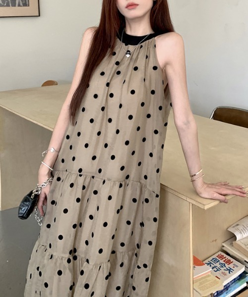 FREE STYLISTS(フリー スタイリスト)の「YUGA_YGMC Halter neck polka dot dress(ワンピース・レディース・ベージュ・FREE)」の12枚目の写真