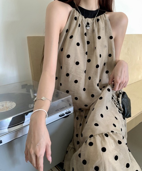 FREE STYLISTS(フリー スタイリスト)の「YUGA_YGMC Halter neck polka dot dress(ワンピース・レディース・ベージュ・FREE)」の14枚目の写真