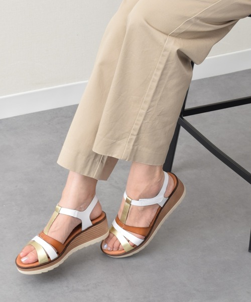 inter-chaussures(インターショシュール)の「【Marila】カラーコンビウエッジヒールサンダル(E52112)(サンダル・レディース・ホワイト/ベージュ・36/38/39/37/35)」の9枚目の写真