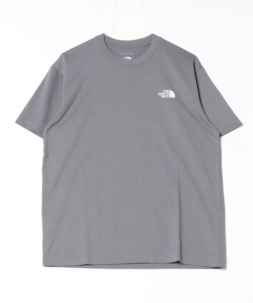 THE NORTH FACE(ザノースフェイス)の「ザ ノース フェイス THE NORTH FACE S/S Bandana Square Logo Tee_ショートスリーブバンダナスクエアロゴティー(Tシャツ/カットソー・メンズ・グレー/ネイビー/ホワイト×ブラック/ブラック×グレー・L/LL/S/M)」の4枚目の写真