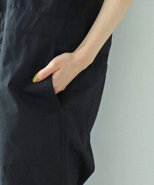 PAR ICI（パーリッシィ）の「【WEB別注】タイプライター フリルオールインワン（つなぎ/オールインワン・レディース・ブラック・FREE）」の7枚目の写真