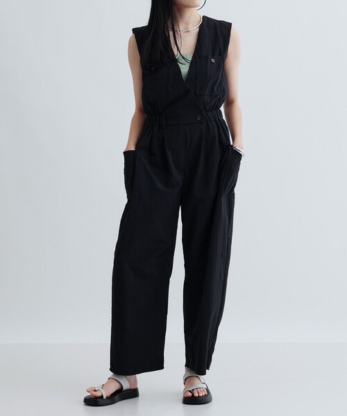 GALLEST（ギャレスト）の「Vネックオーバーオール（サロペット/オーバーオール・レディース・ダークブラウン/ブラック・36/38）」の2枚目の写真