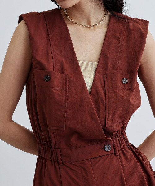 GALLEST（ギャレスト）の「Vネックオーバーオール（サロペット/オーバーオール・レディース・ダークブラウン/ブラック・36/38）」の6枚目の写真