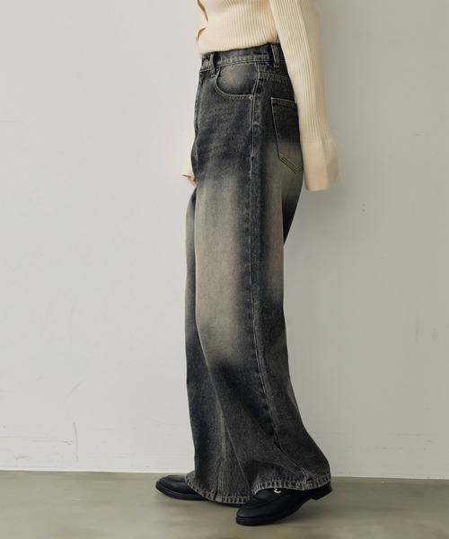 attiree(アティレー)の「【S/M/Lサイズ展開】【Blackブリーチ加工】ハイウエストブラックデニム(デニムパンツ・レディース・ブラック・SMALL/MEDIUM/LARGE)」の16枚目の写真