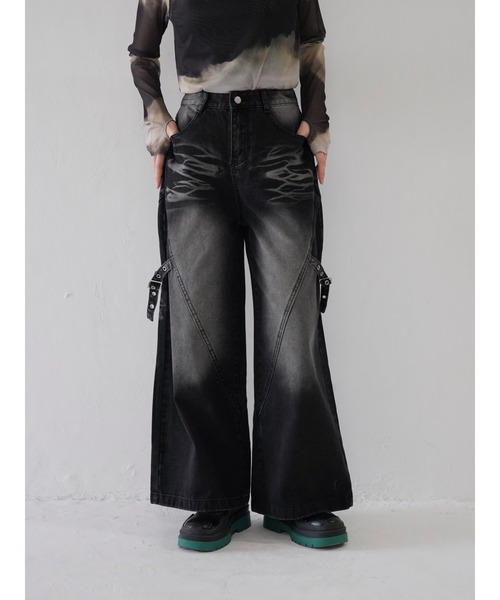 Uenui（ウニュイ）の「side belt tobi denim（デニムパンツ・レディース・ブラック・FREE）」の6枚目の写真