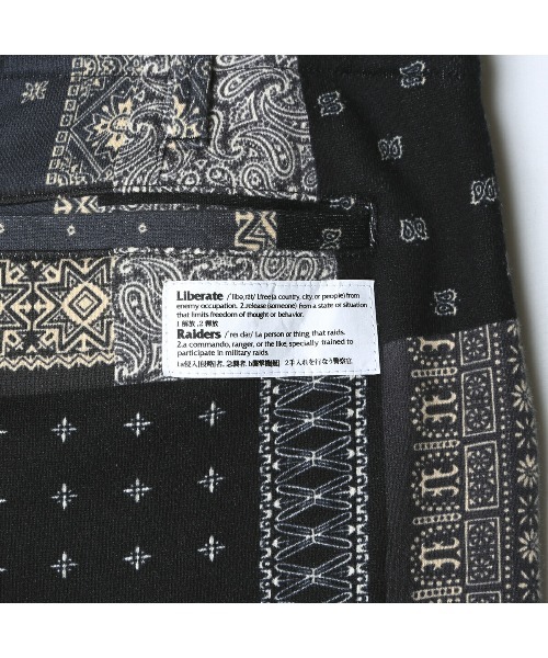 Liberaiders リベレイダース バンダナショーツ スウェット生地 未使用 Liberaiders BANDANA SHORTS (リベレイダース バンダナ ショーツ