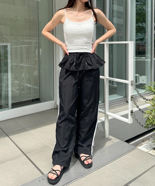 wears（ウェアーズ）の「フリルデザイン ナイロンパンツ ダブルラインナイロンパンツ（その他パンツ・レディース・ブラック/ホワイト/ネイビー・FREE）」の14枚目の写真