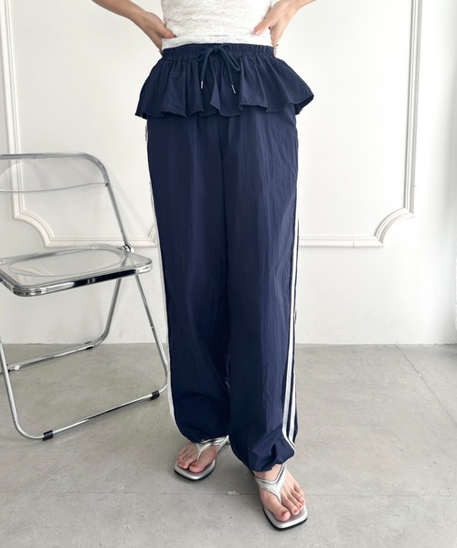 wears（ウェアーズ）の「フリルデザイン ナイロンパンツ ダブルラインナイロンパンツ（その他パンツ・レディース・ブラック/ホワイト/ネイビー・FREE）」の19枚目の写真
