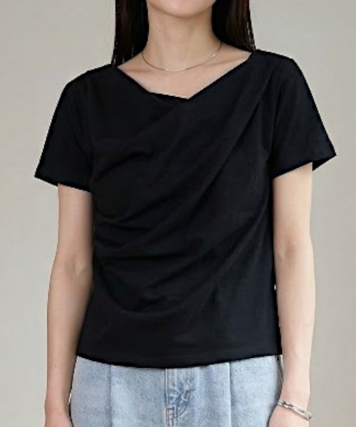Per sist ence(パーシエンス)の「綿天竺半袖ドレープオフショルTシャツ(Tシャツ/カットソー・レディース・オートミール/オフホワイト/ブラック・ONE SIZE)」の3枚目の写真