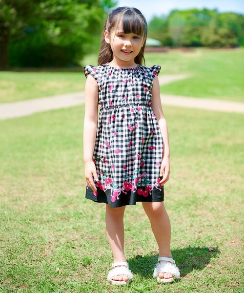 ANY（エニィ）の「総柄 サマーワンピース（ワンピース・キッズ・アイボリー系5/ブラック系3/ネイビー系7/ライラック系5/ピンク系3/サックスブルー系1/ネイビー系6・100/90/130/120/110）」の11枚目の写真