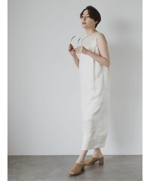 Te chichi CLASSIC（テチチクラシック）の「【JAPAN FABRIC】リンクルアセテートサテンワンピース《2025summer catalog item》（ワンピース・レディース・オフホワイト・F）」の6枚目の写真