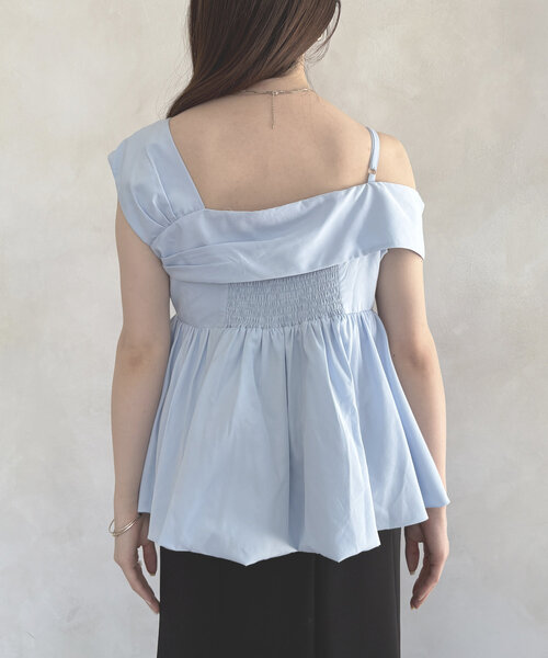 Thevon（ゼボン）の「アシメノースリバルーンブラウス（シャツ/ブラウス・レディース・ブラック/サックスブルー・FREE）」の19枚目の写真