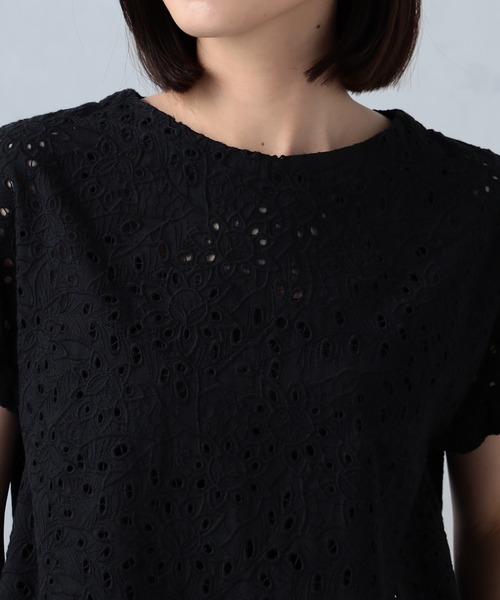 GALLORIA（ギャローリア）の「レースTブラウス（シャツ/ブラウス・レディース・ブラック/オフホワイト・M/S/LL/L）」の9枚目の写真