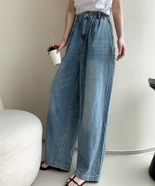 LOWO（ロワ）の「綿混カーヴィーシルエットハイウエストワイドデニムパンツ（その他パンツ・レディース・スカイブルー/ブルー・FREE）」の4枚目の写真