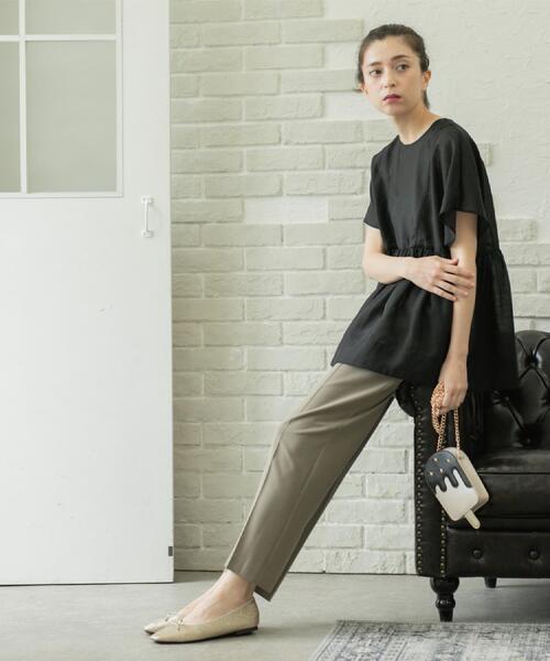 OPAQUE.CLIP（オペークドットクリップ）の「麻混シアーペプラムブラウス【洗濯機洗い可】（シャツ/ブラウス・レディース・パープル/ブルー系その他/ブラック/ブラウン系その他・38/40/42）」の6枚目の写真