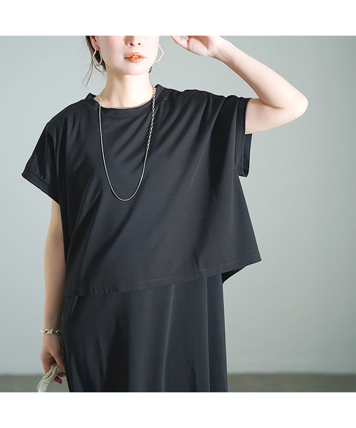 GOLDJAPAN(ゴールドジャパン)の「ショート丈Tシャツ&Vネックジャンパースカートセット【大きいサイズ対応】(セットアップ・レディース・ブラック/ベージュ・LL/3L/4L/5L)」の7枚目の写真