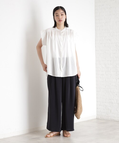 THE SHOP TK (ザ ショップ ティーケー )の「タックワイドパンツ【UV/洗濯機OK/セットUP可】(その他パンツ・レディース・ベージュ/ネイビー/アイボリー・12/13)」の11枚目の写真