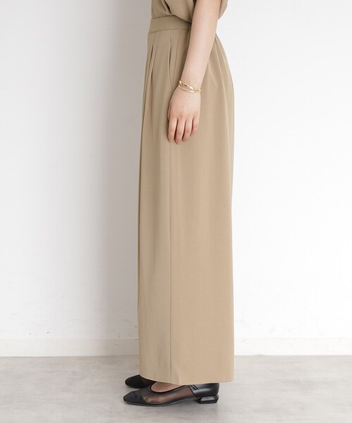 THE SHOP TK (ザ ショップ ティーケー )の「タックワイドパンツ【UV/洗濯機OK/セットUP可】(その他パンツ・レディース・ベージュ/ネイビー/アイボリー・12/13)」の18枚目の写真