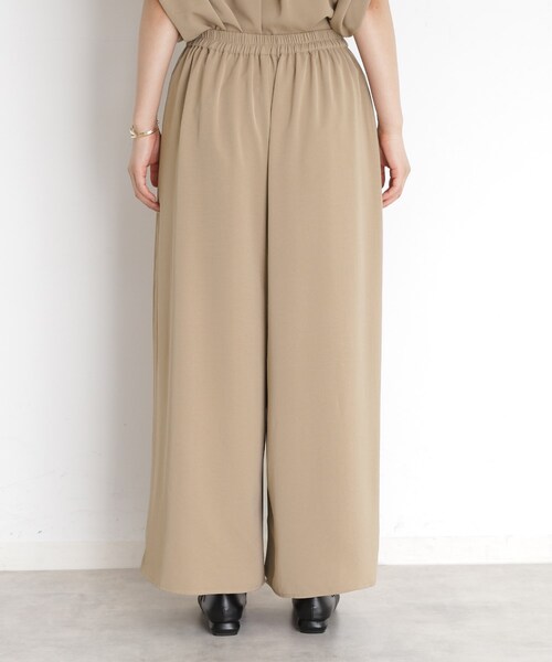 THE SHOP TK (ザ ショップ ティーケー )の「タックワイドパンツ【UV/洗濯機OK/セットUP可】(その他パンツ・レディース・ベージュ/ネイビー/アイボリー・12/13)」の19枚目の写真