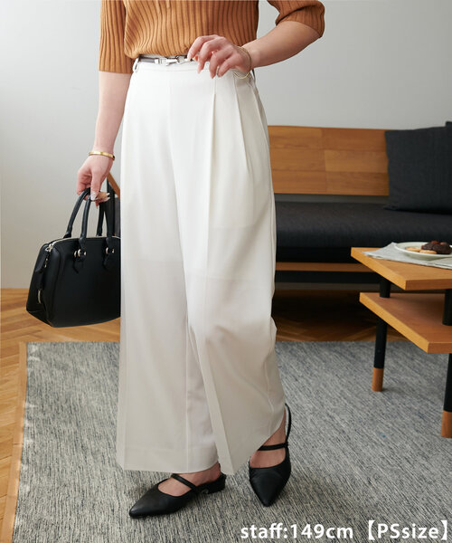 DISCOAT（ディスコート）の「【＠yuyukekelife企画】ベルト付き欲張りストレートタックパンツ（スラックス・レディース・オフホワイト/ブラック/グレイッシュベージュ/ブルー系その他4・SMALL/MEDIUM/LARGE/SP/ML/MT）」の14枚目の写真