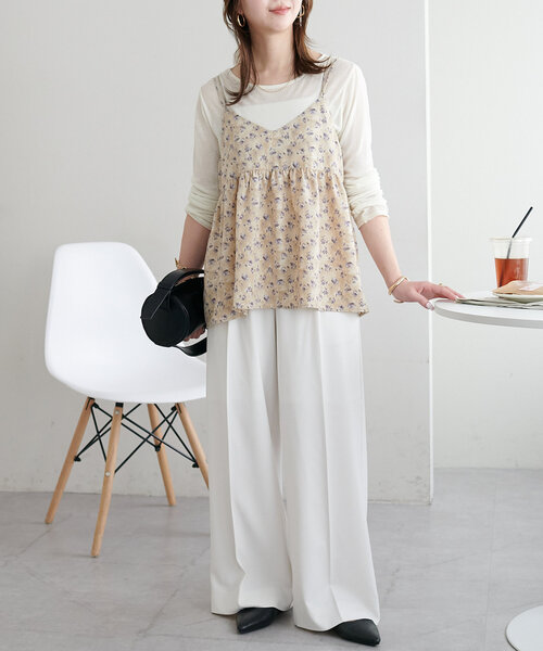 DISCOAT（ディスコート）の「【＠yuyukekelife企画】ベルト付き欲張りストレートタックパンツ（スラックス・レディース・オフホワイト/ブラック/グレイッシュベージュ/ブルー系その他4・SMALL/MEDIUM/LARGE/SP/ML/MT）」の17枚目の写真