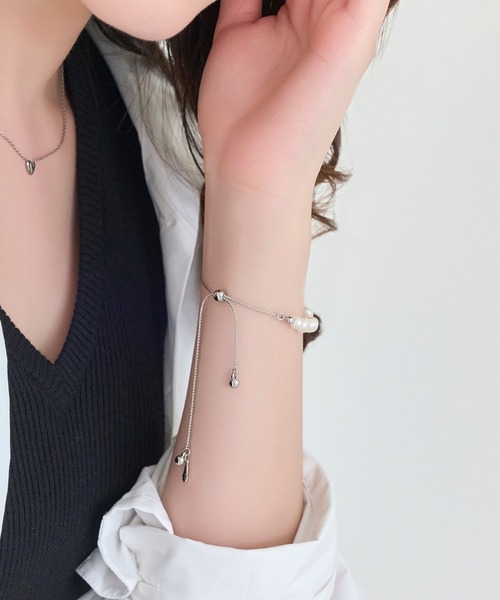 Phoebe（フィービィー）の「フレッシュウォーターパールブレスレット/淡水パール（ブレスレット・レディース・シルバー/イエローゴールド・FREE）」の8枚目の写真