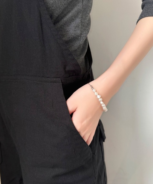 Phoebe（フィービィー）の「フレッシュウォーターパールブレスレット/淡水パール（ブレスレット・レディース・シルバー/イエローゴールド・FREE）」の15枚目の写真