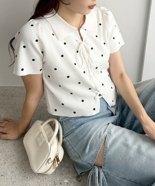 one after another NICE CLAUP(ワンアフターアナザーナイスクラップ)の「レースアップドットポロニット(ニット/セーター・レディース・ブラウン/オフホワイト/ブラック/グレー・FREE)」の18枚目の写真