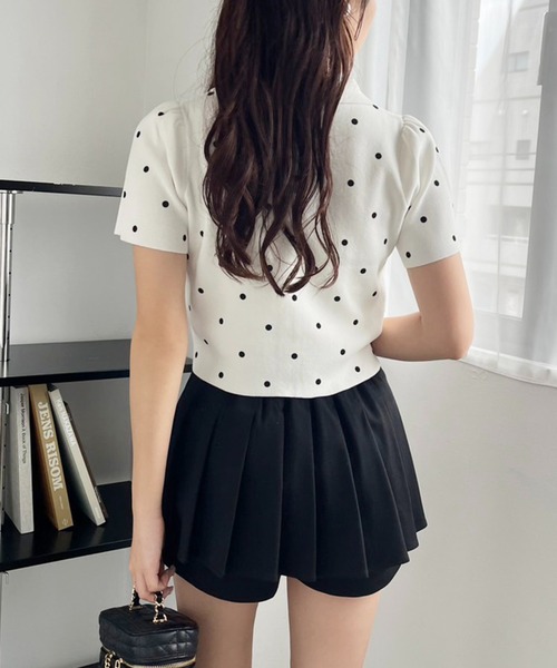 one after another NICE CLAUP(ワンアフターアナザーナイスクラップ)の「レースアップドットポロニット(ニット/セーター・レディース・ブラウン/オフホワイト/ブラック/グレー・FREE)」の15枚目の写真