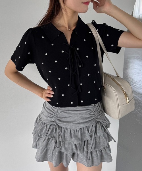 one after another NICE CLAUP(ワンアフターアナザーナイスクラップ)の「レースアップドットポロニット(ニット/セーター・レディース・ブラウン/オフホワイト/ブラック/グレー・FREE)」の22枚目の写真