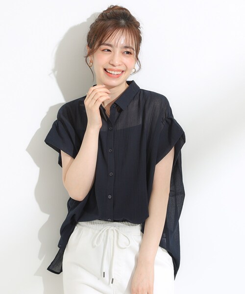 SHOO・LA・RUE（シューラルー）の「【S-LL】さらシャリコットン 上品なシアー感のフロントボタンシャツ（シャツ/ブラウス・レディース・ネイビー/グリーン系/レッド系/ブルー系2・01/02/03/04）」の22枚目の写真