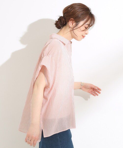 SHOO・LA・RUE（シューラルー）の「【S-LL】さらシャリコットン 上品なシアー感のフロントボタンシャツ（シャツ/ブラウス・レディース・ネイビー/グリーン系/レッド系/ブルー系2・01/02/03/04）」の17枚目の写真