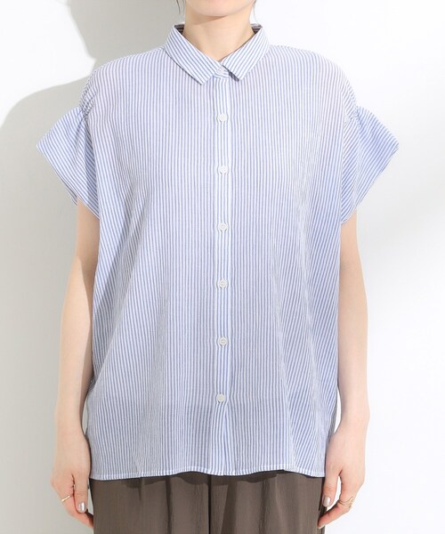 SHOO・LA・RUE（シューラルー）の「【S-LL】さらシャリコットン 上品なシアー感のフロントボタンシャツ（シャツ/ブラウス・レディース・ネイビー/グリーン系/レッド系/ブルー系2・01/02/03/04）」の10枚目の写真