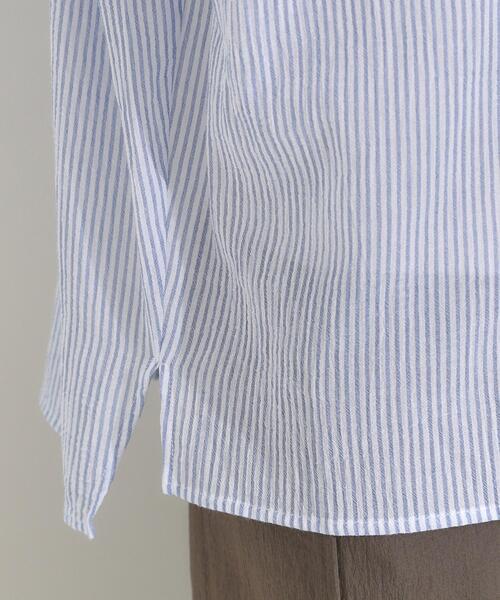 SHOO・LA・RUE（シューラルー）の「【S-LL】さらシャリコットン 上品なシアー感のフロントボタンシャツ（シャツ/ブラウス・レディース・ネイビー/グリーン系/レッド系/ブルー系2・01/02/03/04）」の5枚目の写真