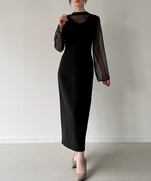 JUNOAH（ジュノア）の「袖ボタンシアーブラウス＋IラインジャンパースカートSET（薄手、裏地無し）（ジャンパースカート・レディース・チャコール/ブラック系その他2/ブラック系その他・SMALL/MEDIUM/LARGE）」の2枚目の写真