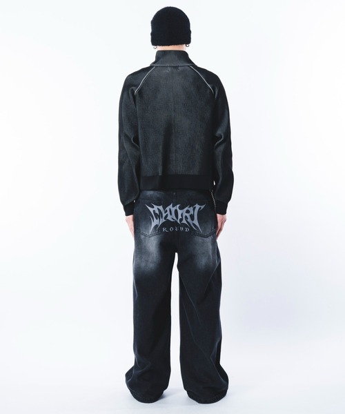 SHORT ROUND（ショートラウンド）の「SHORT ROUND/トライバルデニムパンツ（デニムパンツ・メンズ・コバルトブルー/ブラック系3・MEDIUM/LARGE）」の4枚目の写真