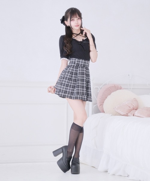 Pal elfy(パルエルフィー)の「チョーカー付きリボントップス(Tシャツ/カットソー・レディース・ブラック/ブラック系その他/オフホワイト・フリー)」の22枚目の写真