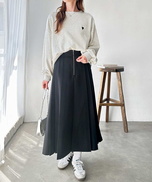 GeeRA（ジーラ）の「【S-XLサイズ展開】フロントファスナーハイウエストプリーツスカート（スカート・レディース・チャコールグレー/ブラック・SMALL/MEDIUM/LARGE/X-LARGE）」の4枚目の写真