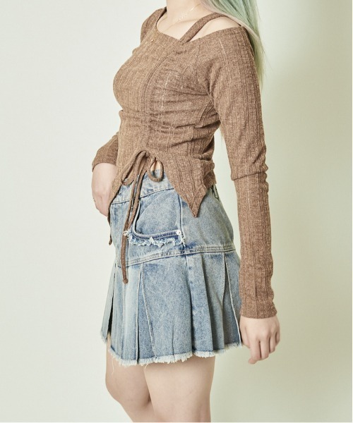GORGE(ゴージ)の「《ワンショル×リボンドロスト》洒落映えアシメトップス(Tシャツ/カットソー・レディース・ブラック/オフホワイト/ブラウン・F)」の5枚目の写真