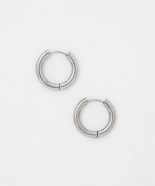 CITEN(シテン)の「<CITEN>ステンレスミドルフープピアス(ピアス(両耳用)・レディース・シルバー/ゴールド・FREE)」の3枚目の写真